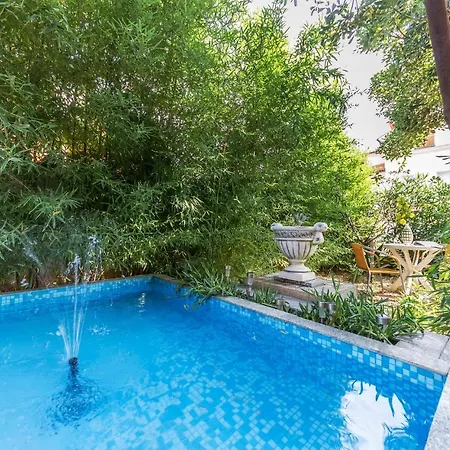 Appartamento Beautiful In With Swimming Pool